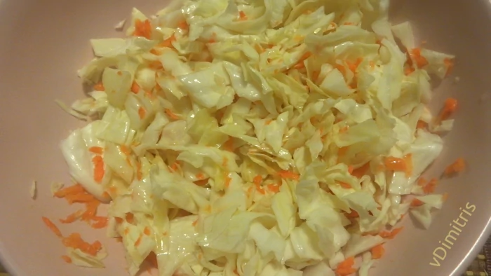 σαλάτα με λάχανο και καρότο